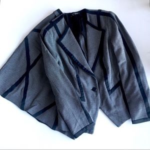 Etcetera black and gray pattern skirt suit set